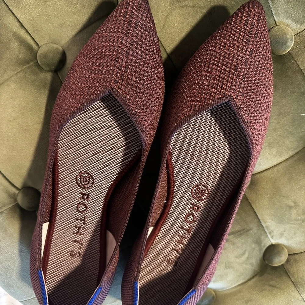 Rothy's 9.5 truffle python points - Picture 2 of 4